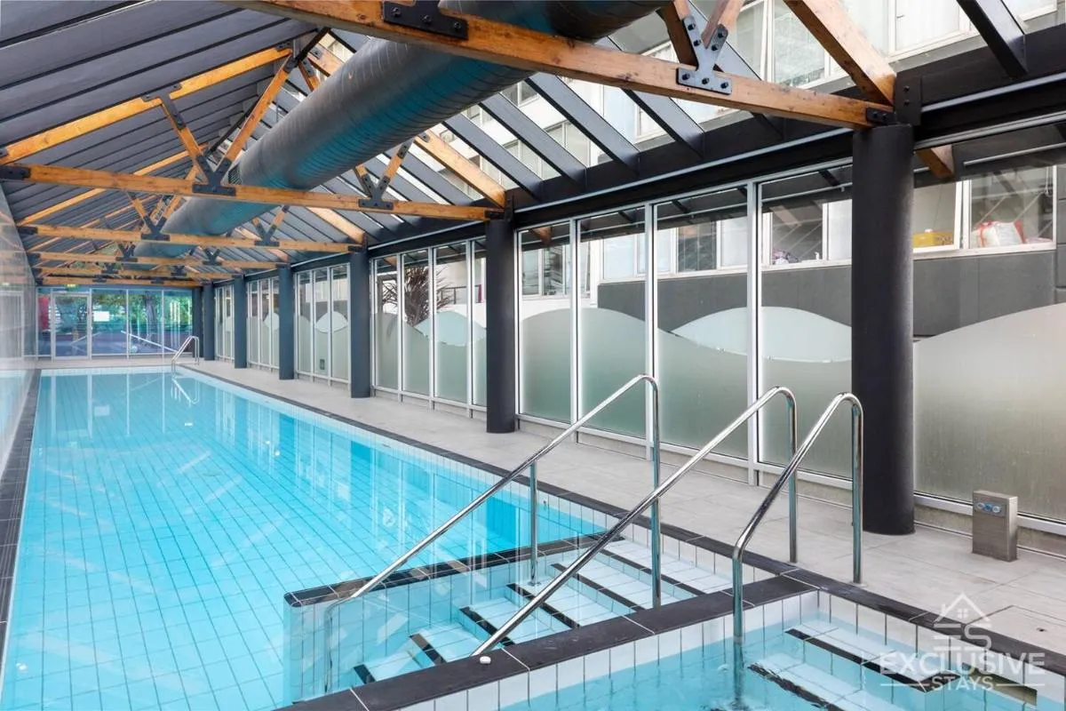 Exclusive Stays – Boulevard Penthouse — 4