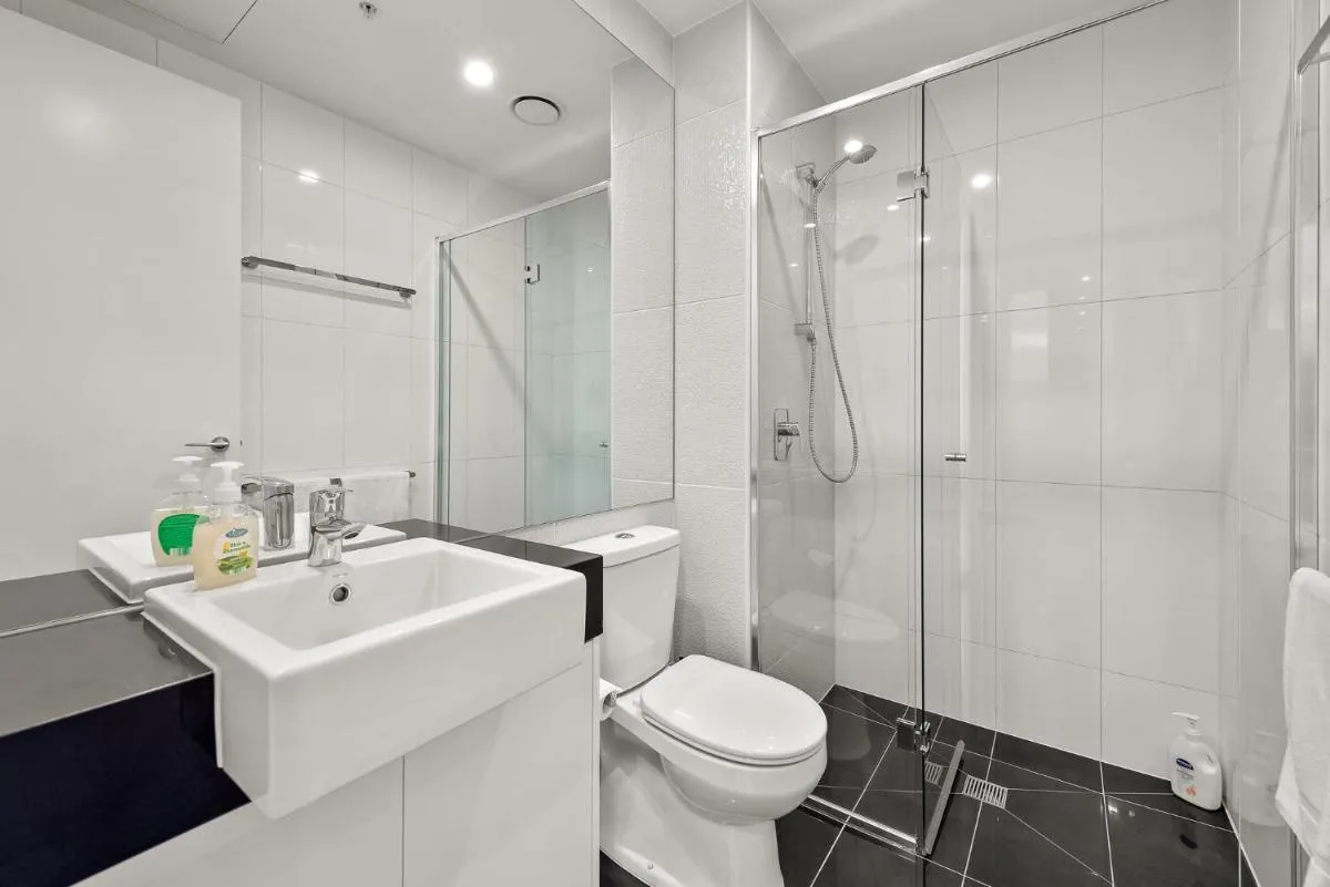 Exclusive Stays – Southbank Grand — 3