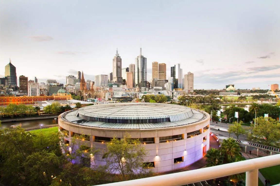 Exclusive Stays – Southgate