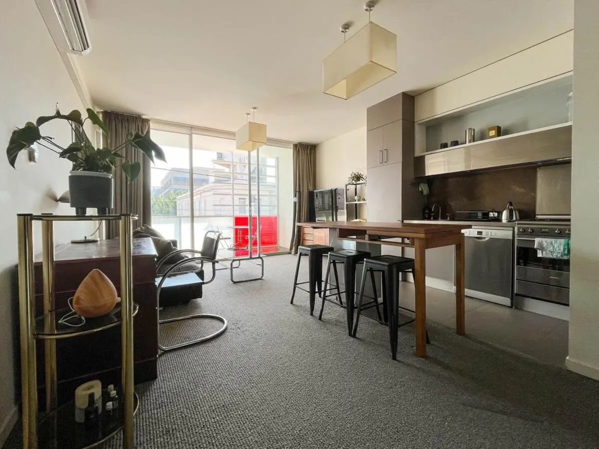 Explore Melbourne from this Chic 1BR in Windsor — 4