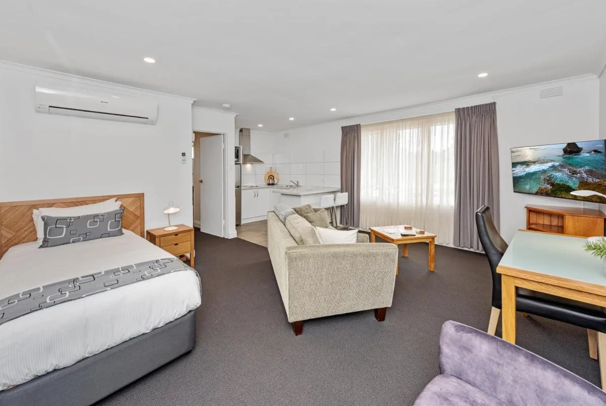 Fawkner Executive Suites & Serviced Apartments — 2