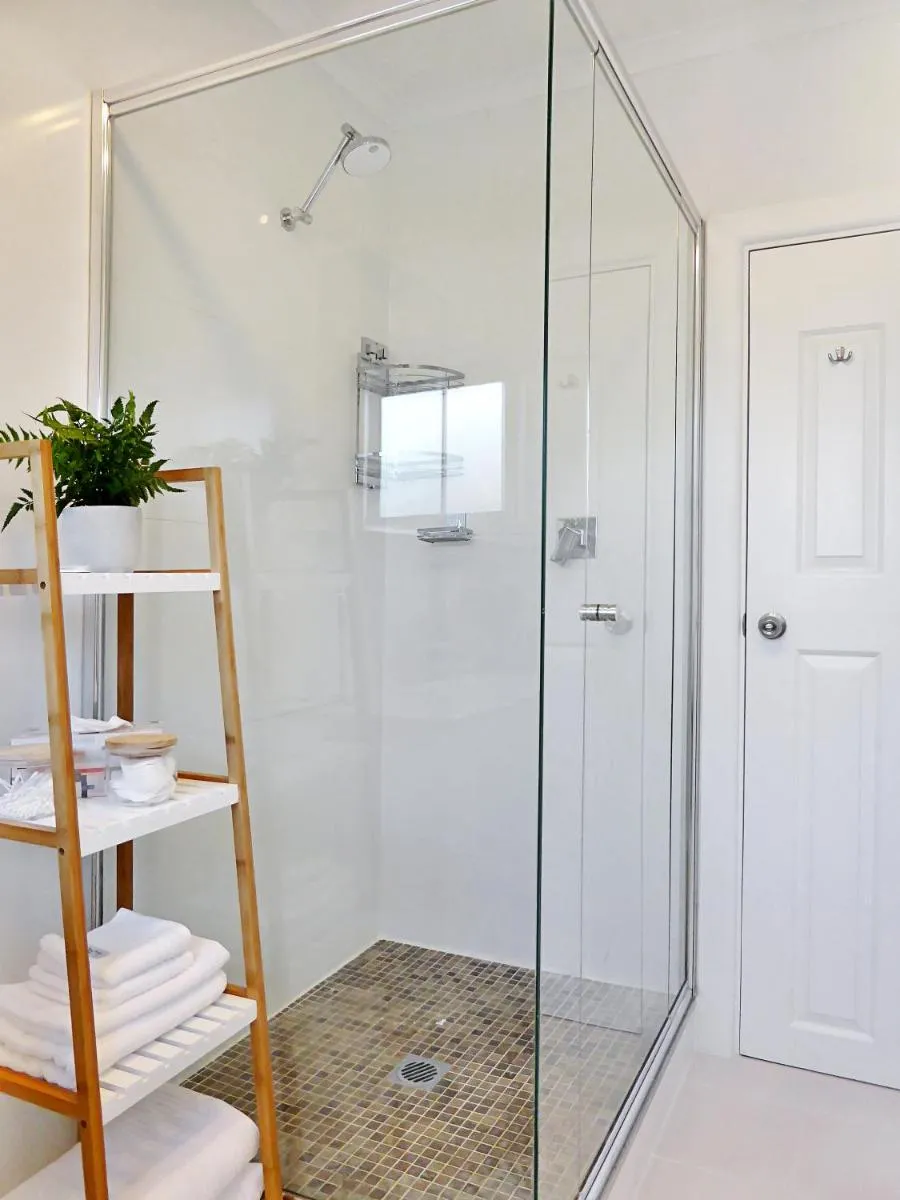 Glen Iris, Quiet Boutique 2 bedroom Netflix, WIFI, Parking, Free Wine — 4