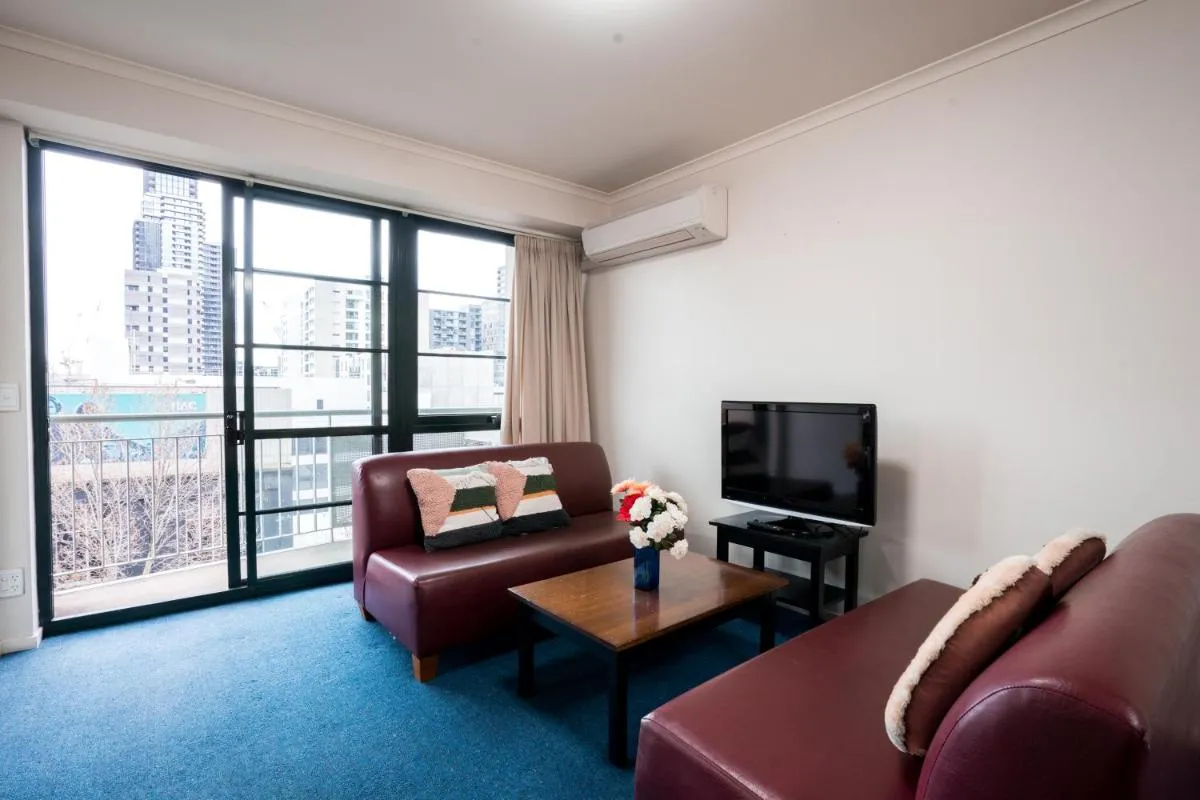 HarbourView Apartment Hotel (now Arrow on Spencer) — 4