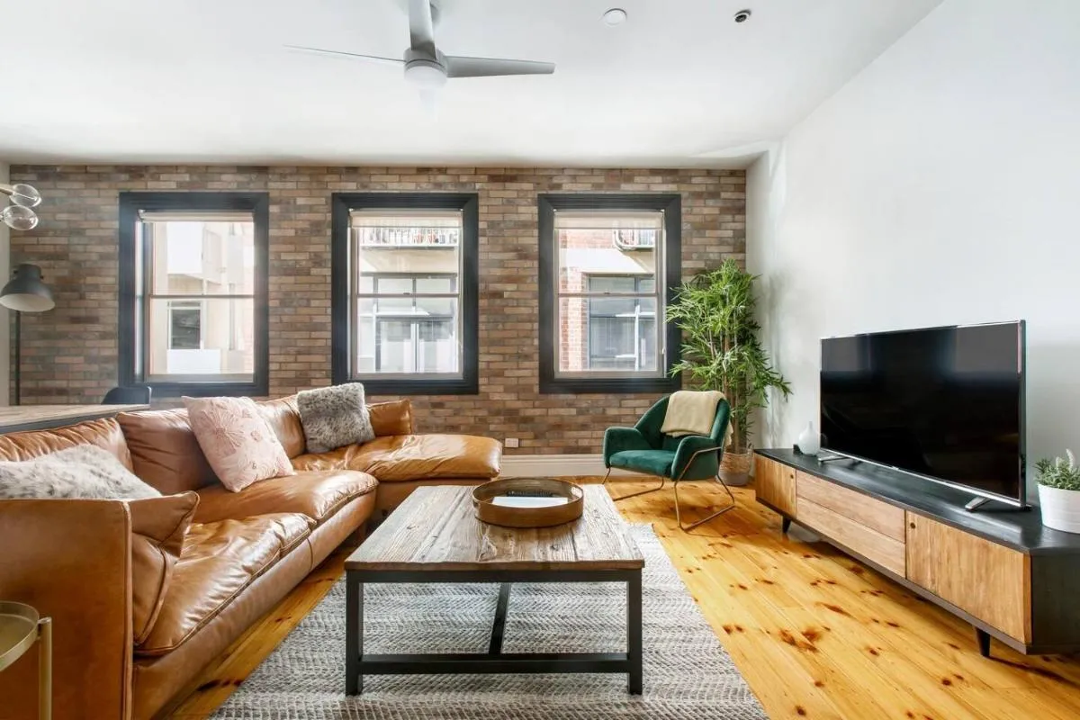 Heritage Charm in Melbourne’s Heart with Rooftop — 5