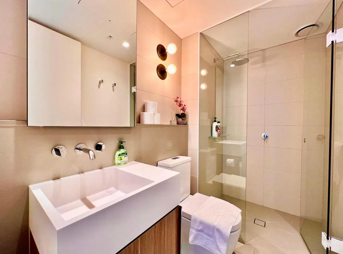 High rise top view 2bed2bath — 3