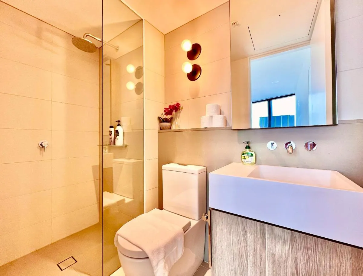 High rise top view 2bed2bath — 5