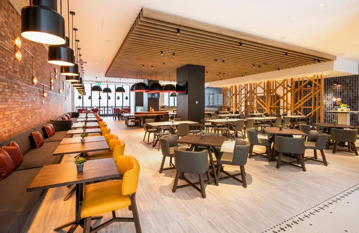 Holiday Inn Express Melbourne Little Collins, an IHG Hotel — 3