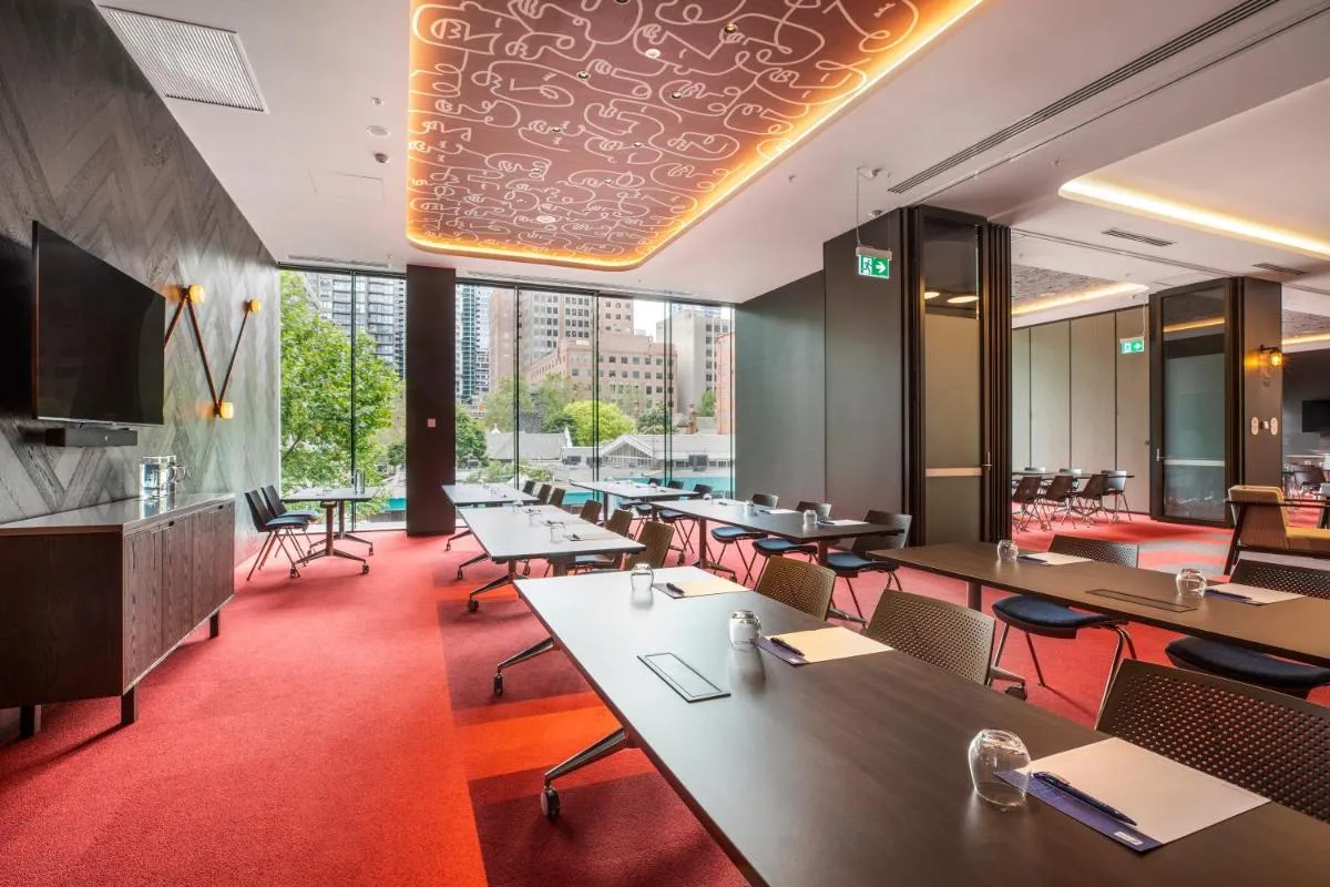 Holiday Inn Express Melbourne Little Collins, an IHG Hotel — 4