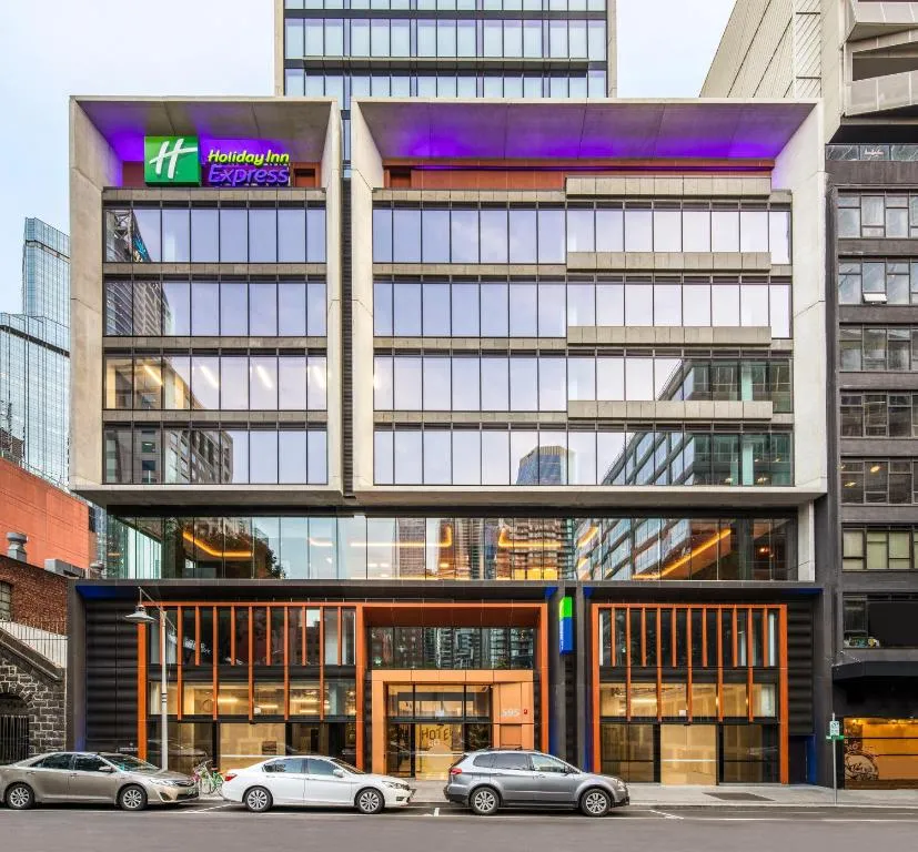 Holiday Inn Express Melbourne Little Collins, an IHG Hotel