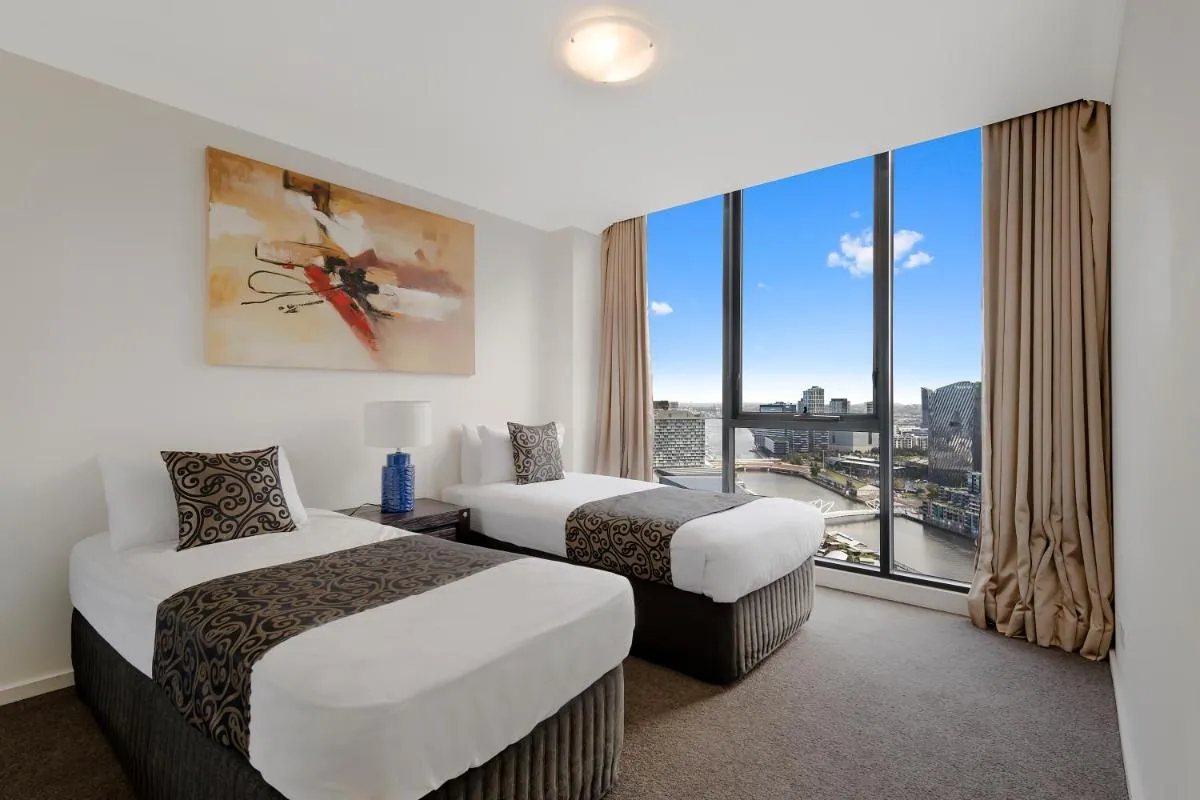 Jade Resorts Melbourne — 2