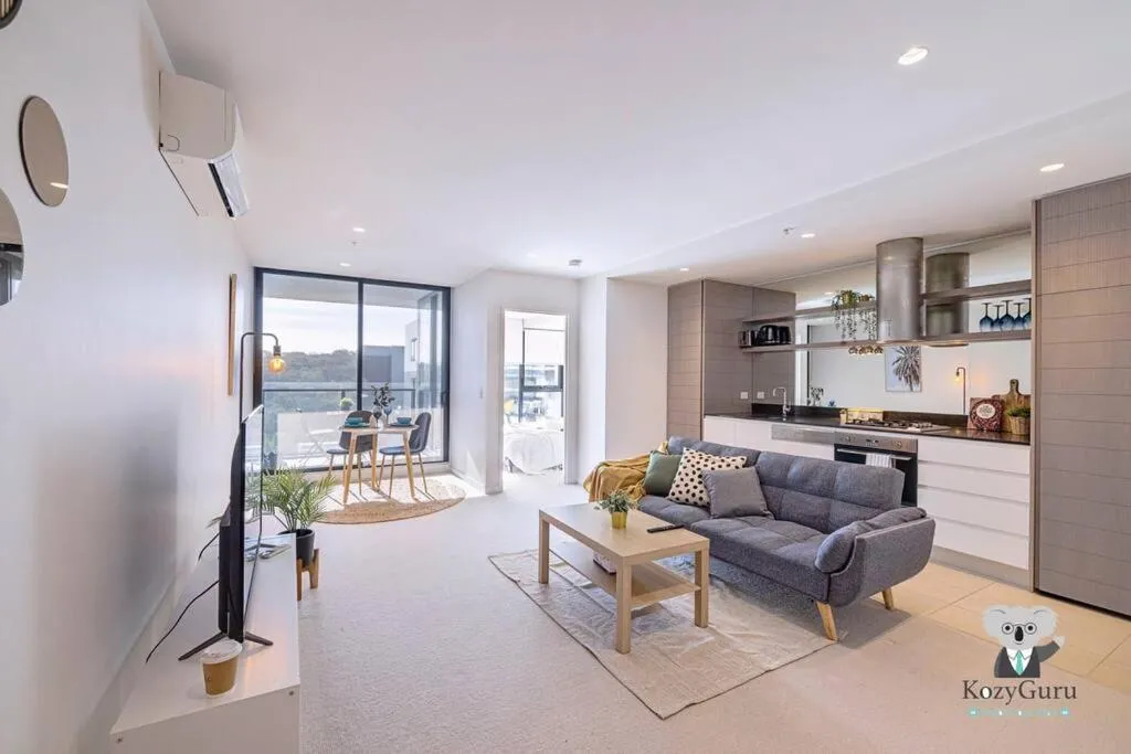 KozyGuru / Abbotsford / 1Bed Apt / VAB803C