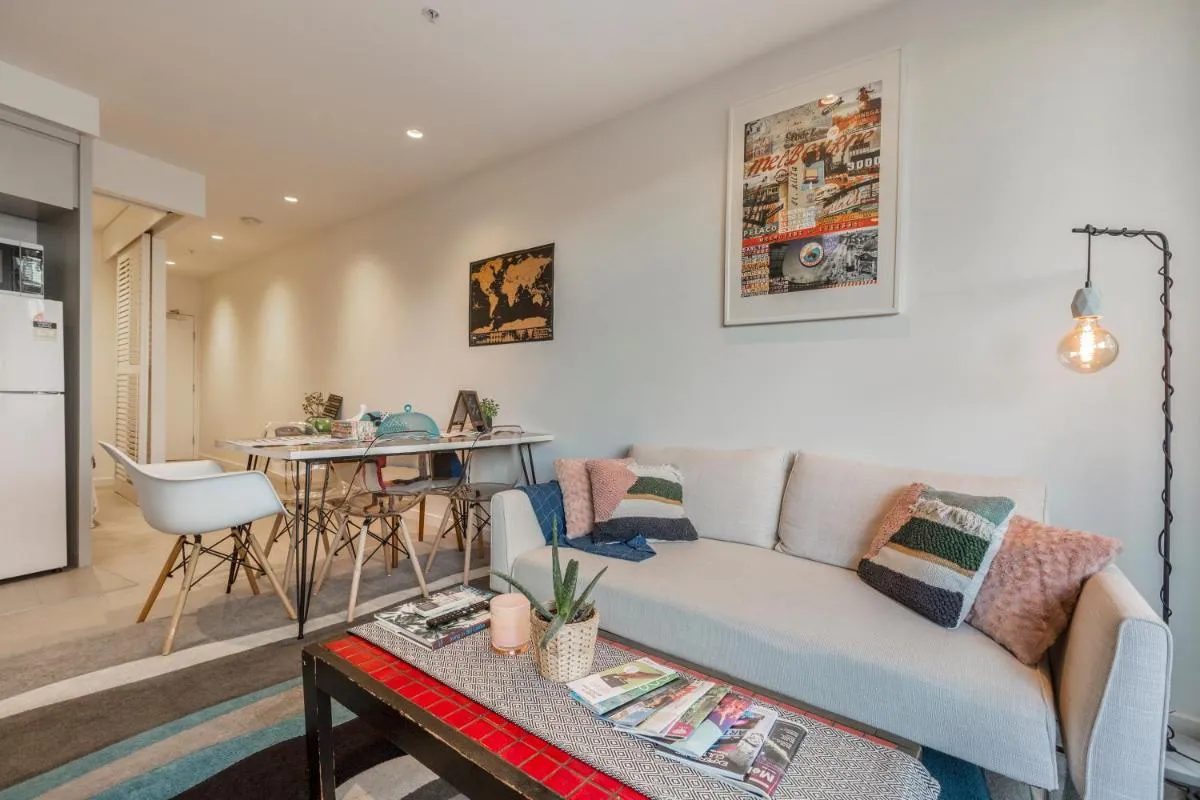 LUXURIOUS RIVERSIDE RESORT STYLE APARTMENT☆POOL☆SPA☆GYM☆ROOFTOP WITH CITY VIEWS — 5