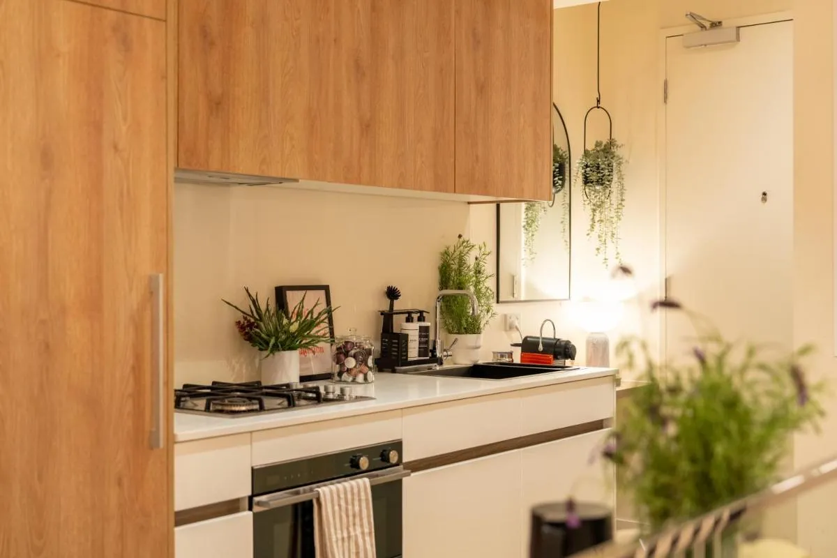 Loft on Collins/Swanston – 2 storey – 2 bed 2 bath — 3