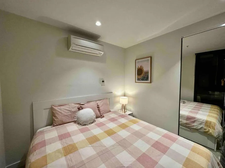 Lovely& Cozy Apt @CBD Level 35, Mins to Central — 2