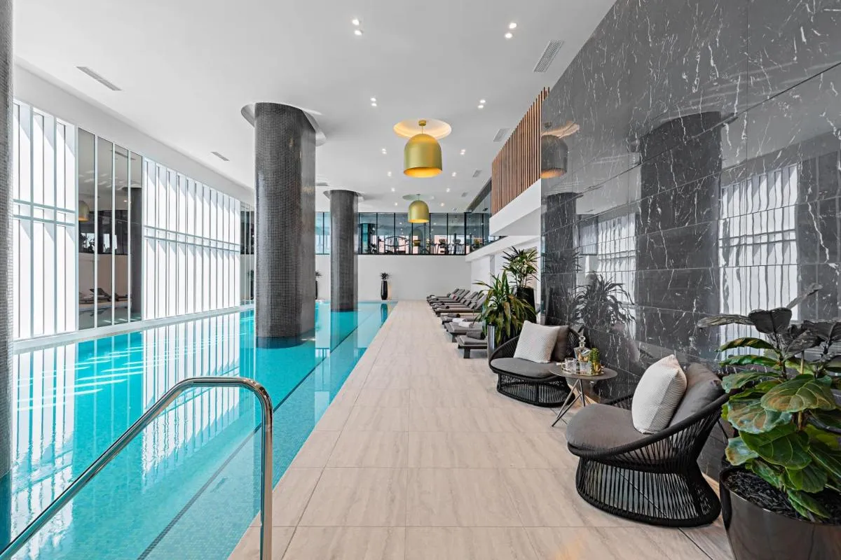 Lumina Suites — 4