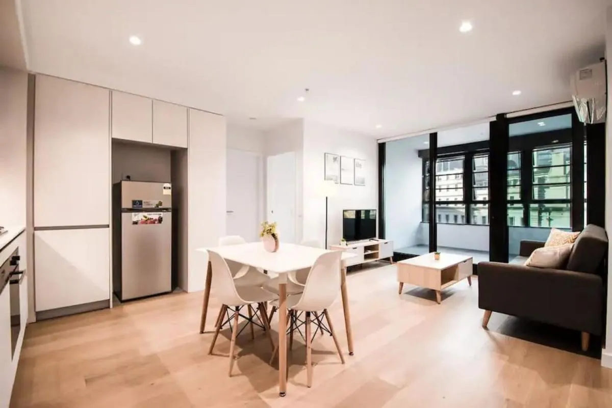 Luxury 2BR wCity view near Yara River and Crown — 5