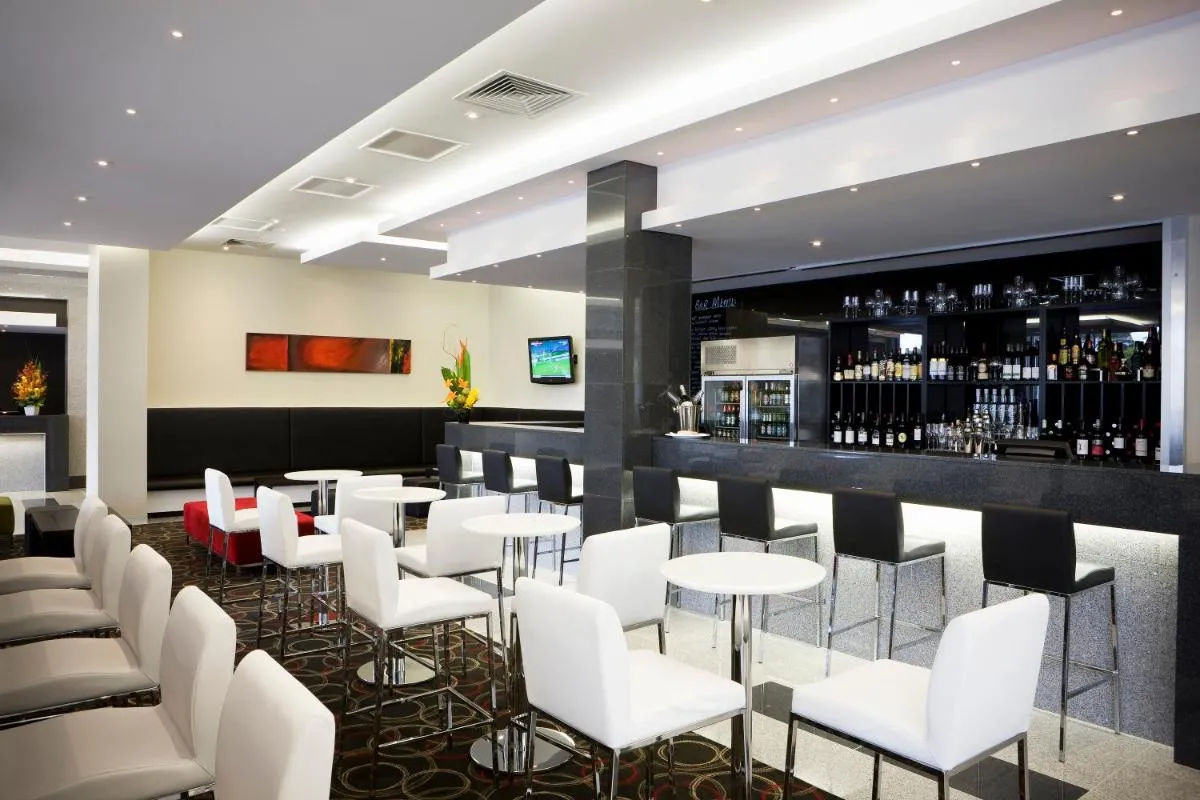 Mantra Melbourne Airport — 5