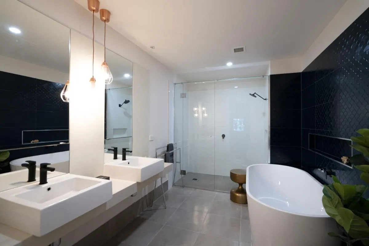 Melbourne Holiday Apartments Flinders Wharf — 2