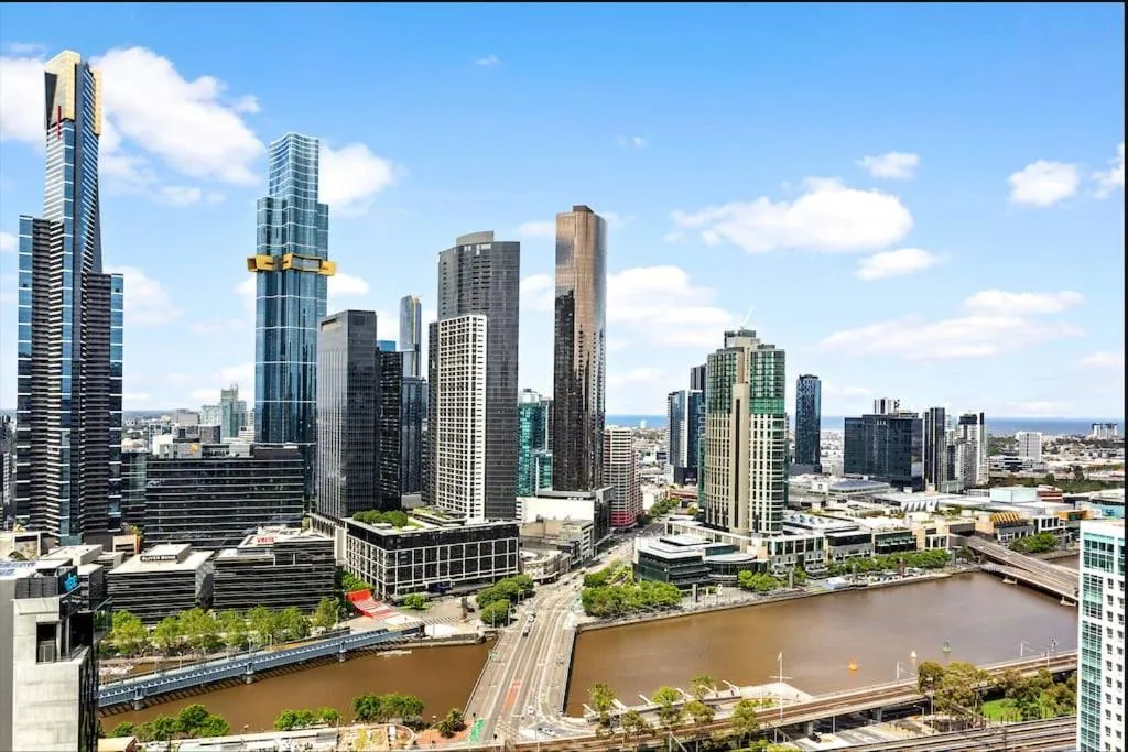 Melbourne Luxury Penthouse in prime location — 3