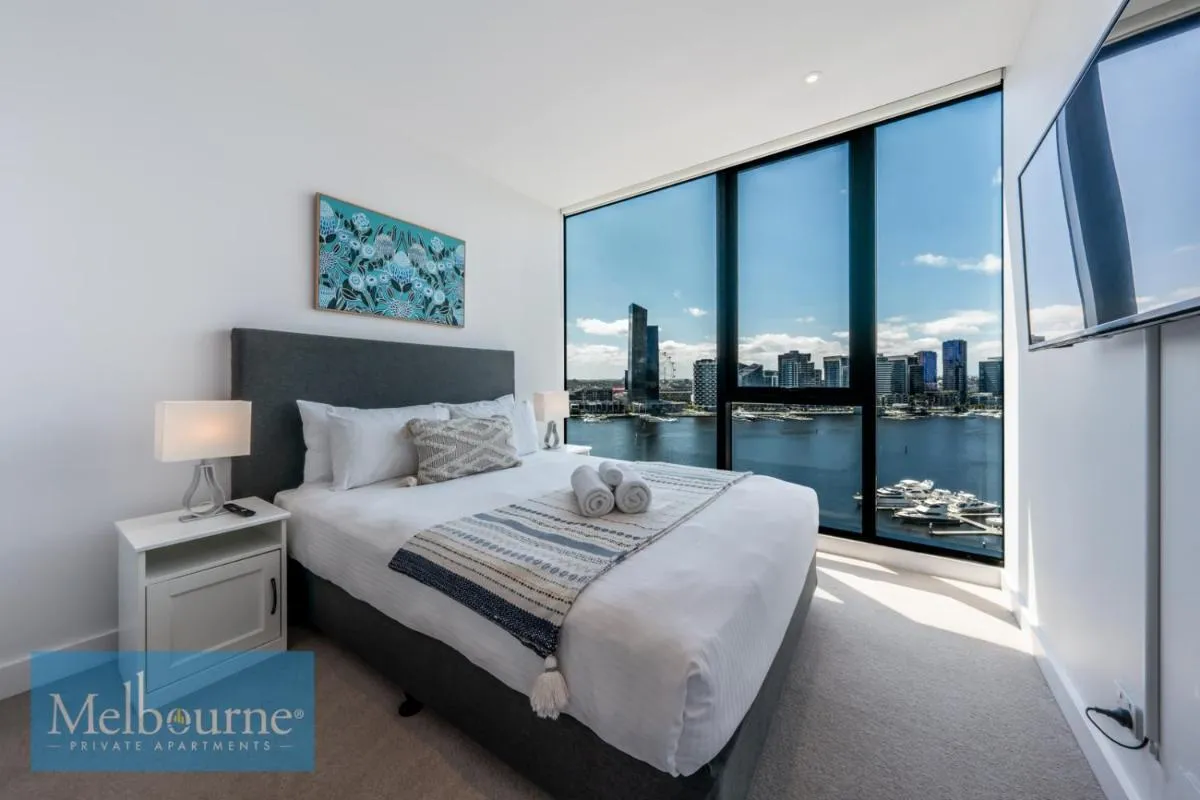 Melbourne Private Apartments – Collins Wharf Waterfront, Docklands — 2