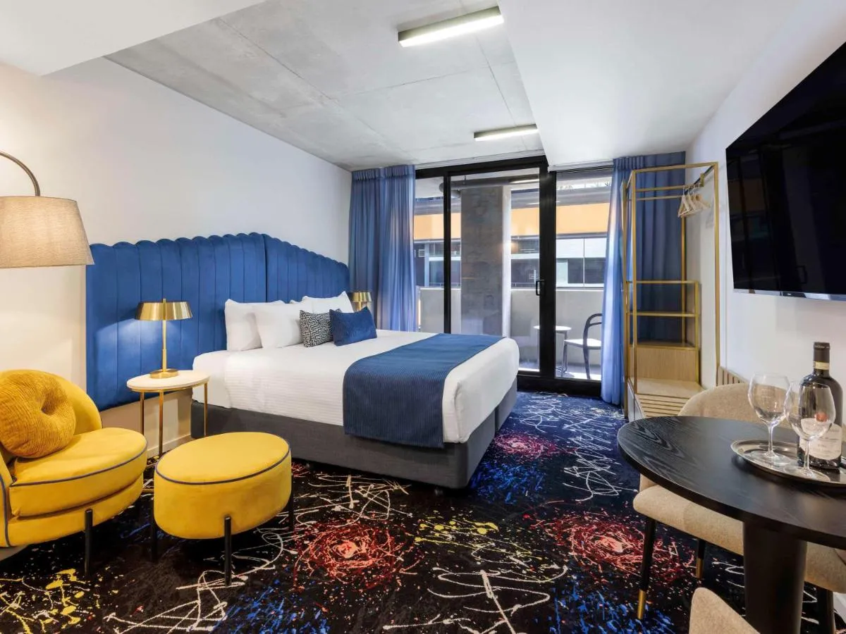 Mercure Melbourne St Kilda Road — 2