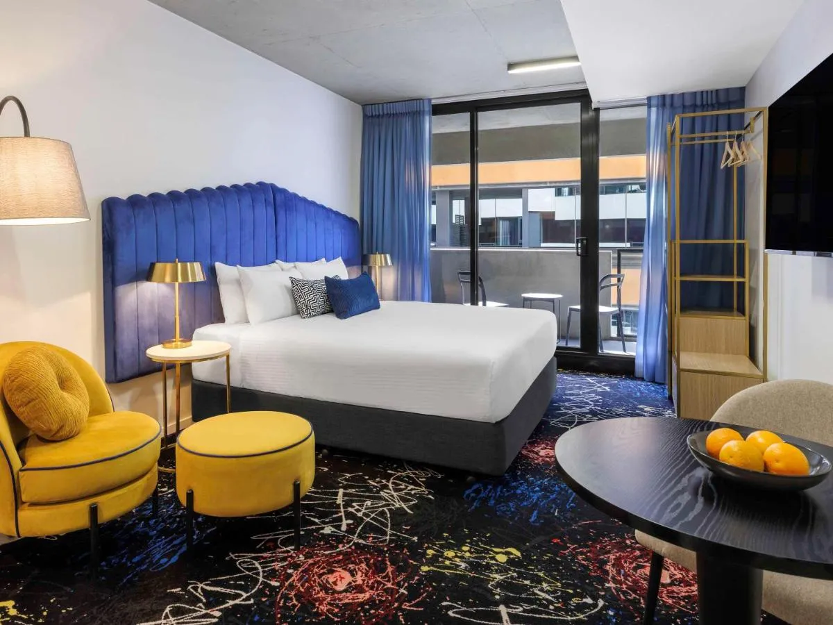 Mercure Melbourne St Kilda Road — 4