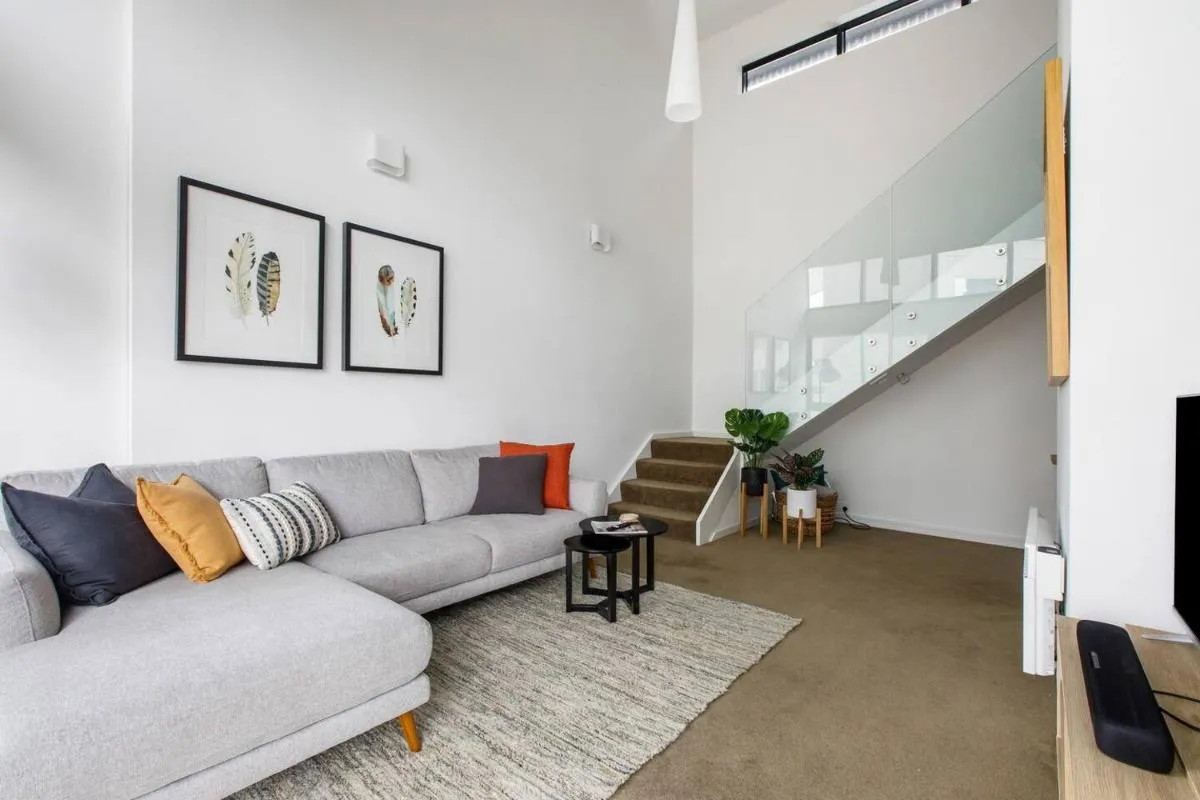 Metropolis Icon – Bourke Street Heritage Hideaway — 5