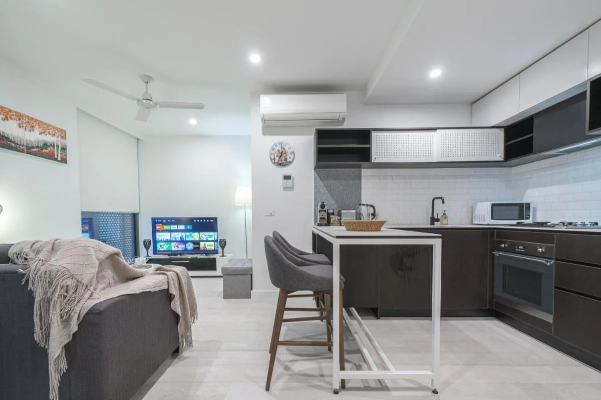 Modern 1br Apt On Cbd’s Edge North Melbourne — 4