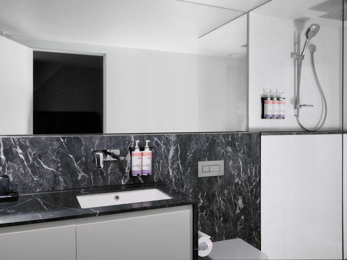 Movenpick Hotel Melbourne On Spencer — 4