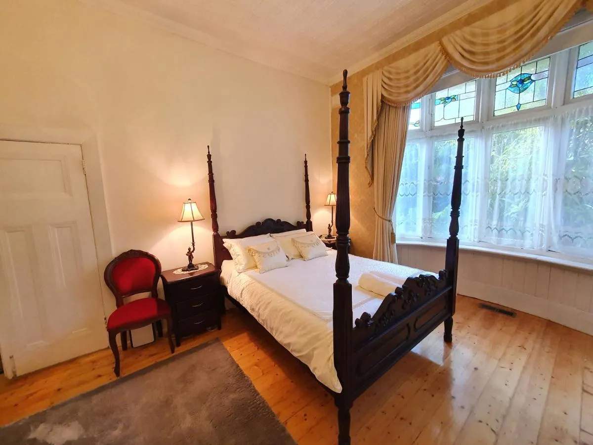 Outstanding property Close to Melb Airport — 2