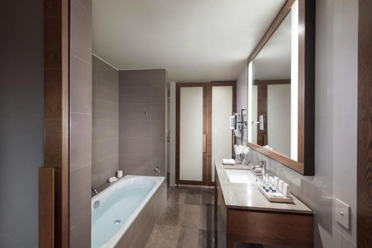 Pan Pacific Melbourne — 3