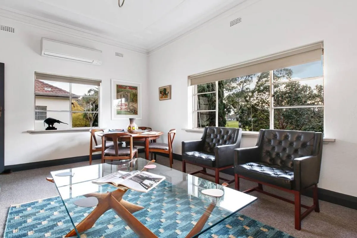 Parkside Hideaway – Beautiful Art Deco near Zoo — 4
