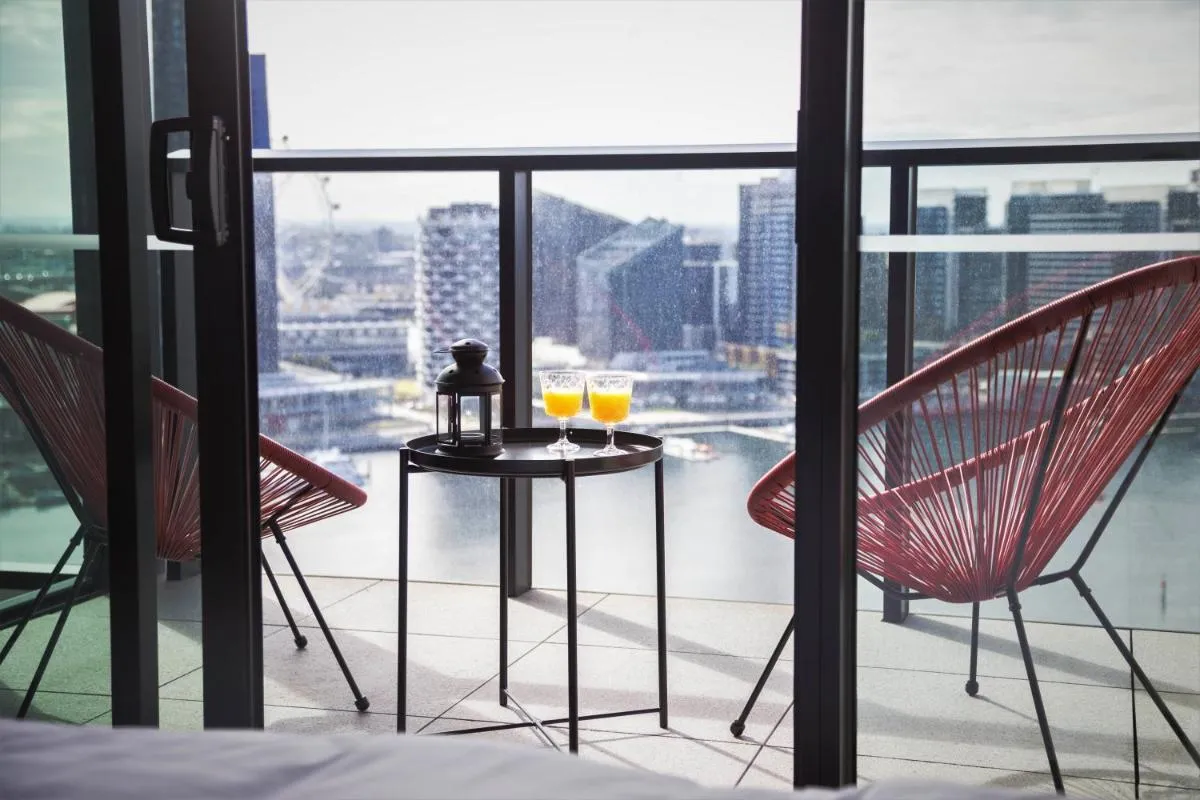 Pars Apartments – Collins Wharf Waterfront, Docklands — 3