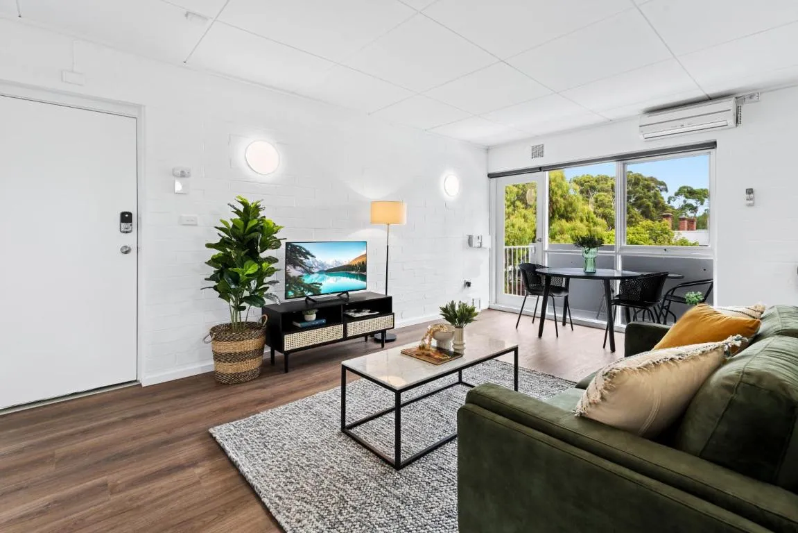 Peaceful 1-Bed Apartment Near the City Centre