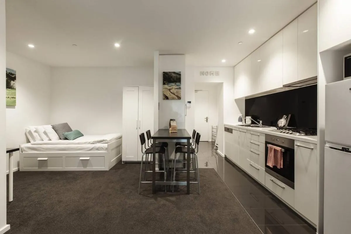 Peaceful Urban Living in the Heart of the Action — 5