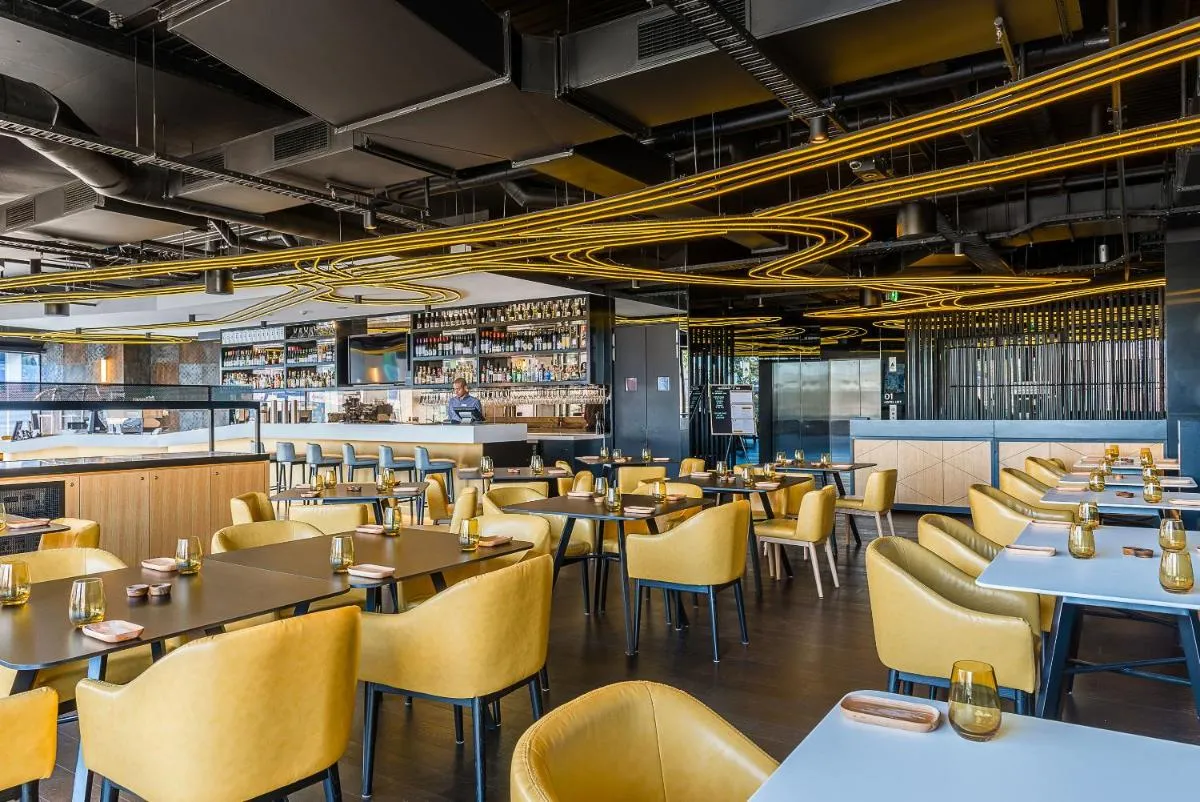 Peppers Docklands — 5