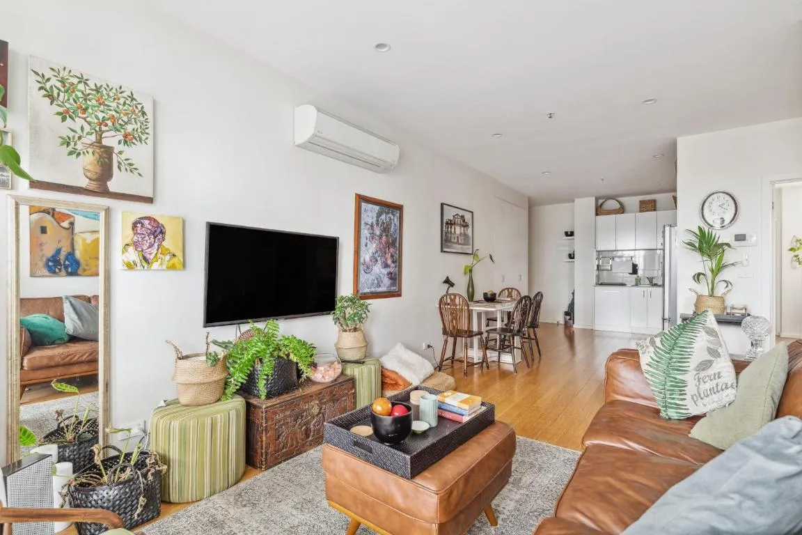 Plantation Boho – 2BR 2BTHRM Northcote Abode