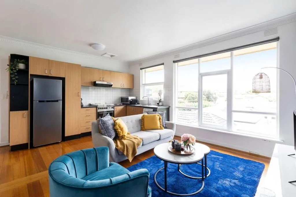 Prahran Chic & Cozy Retreat — 4