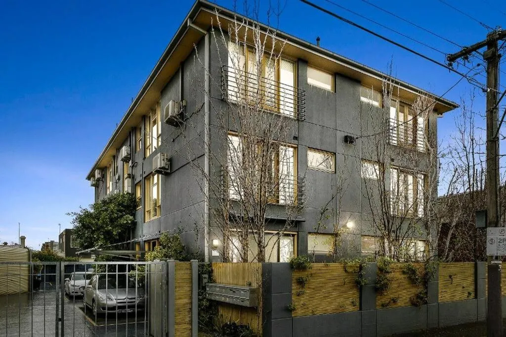 Prahran Chic & Cozy Retreat — 5