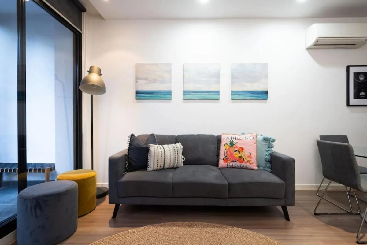Prahran Prime Location Moments From Chapel Street — 5