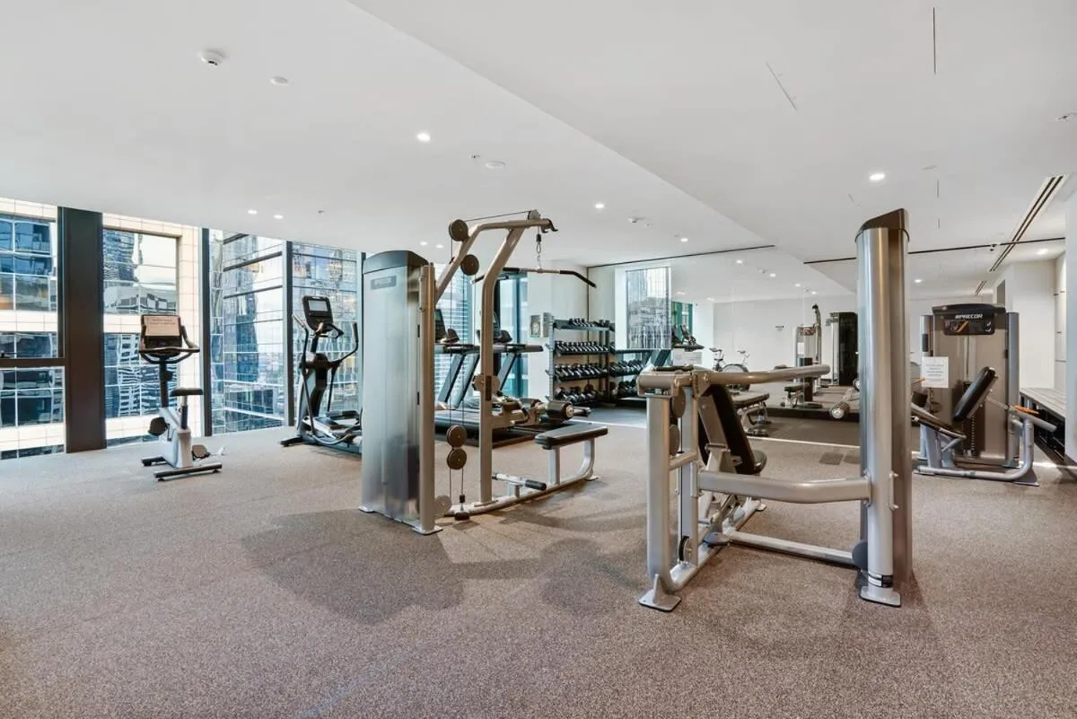Premium CBD Location 19th floor Collins House Apt — 5