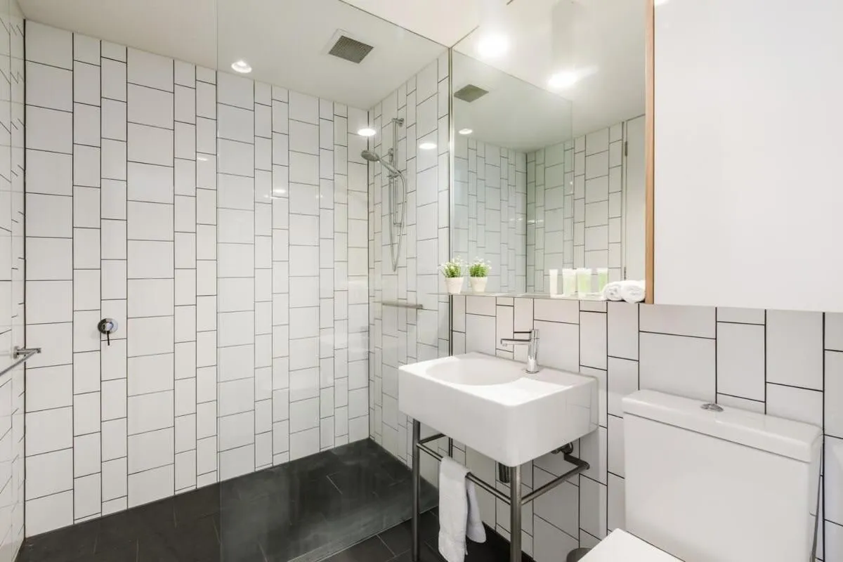 Premium Executive Apt in the Heart of Fitzroy — 3
