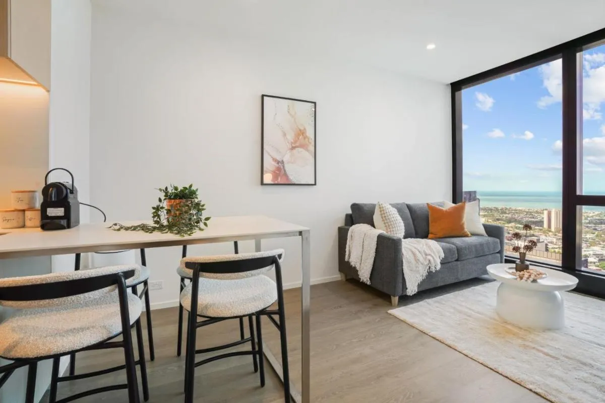 Prestige Living in Southbank — 2