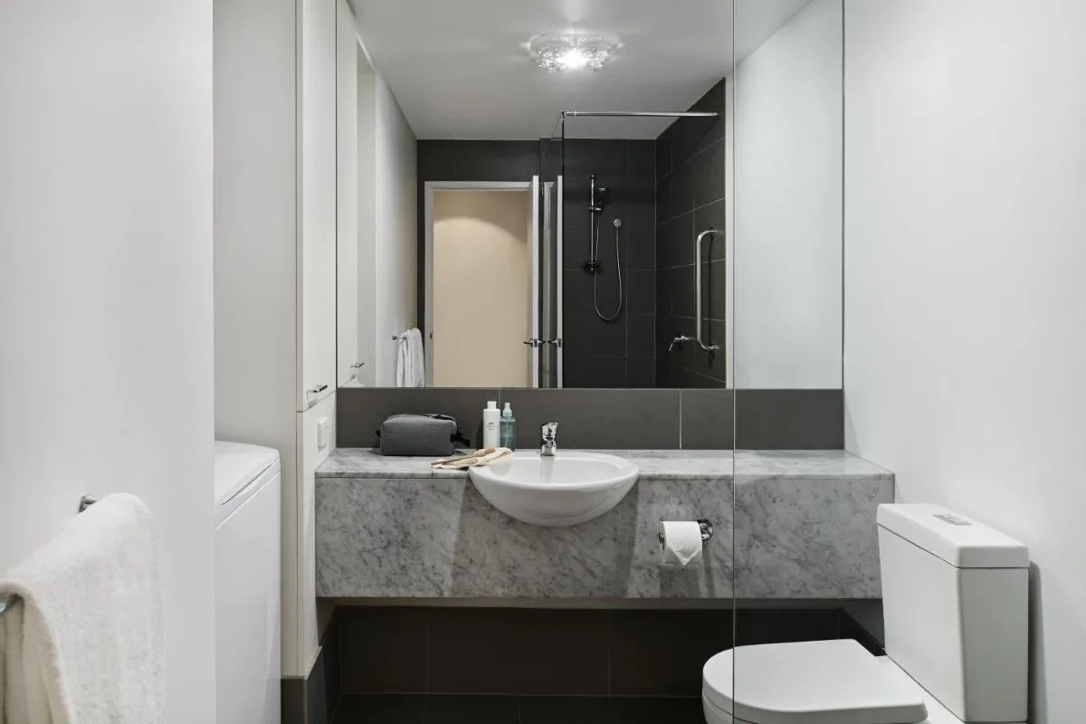 Punthill Apartment Hotel – Manhattan — 3