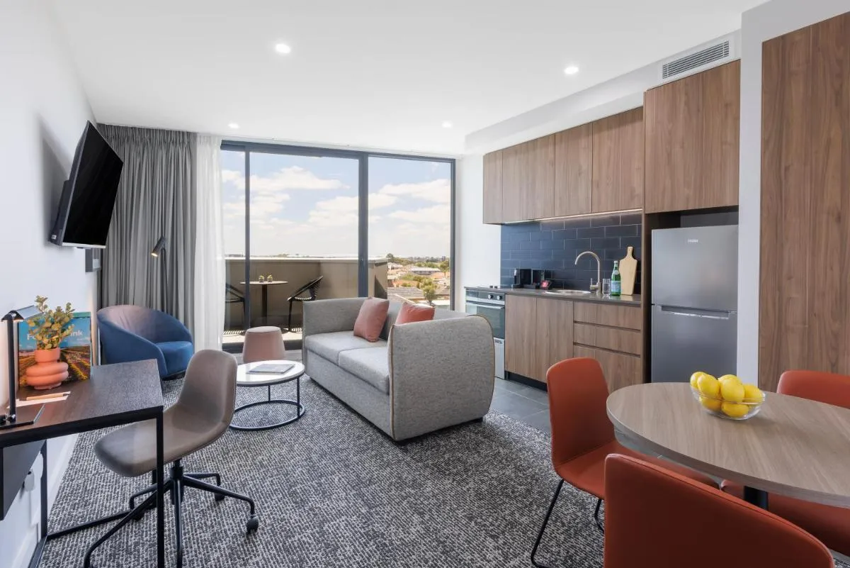 Punthill Essendon North — 5