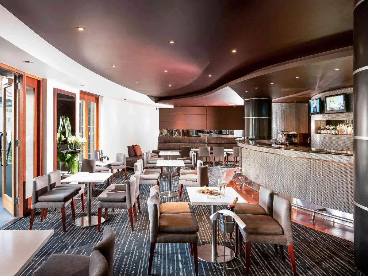 Quay West Suites Melbourne — 4