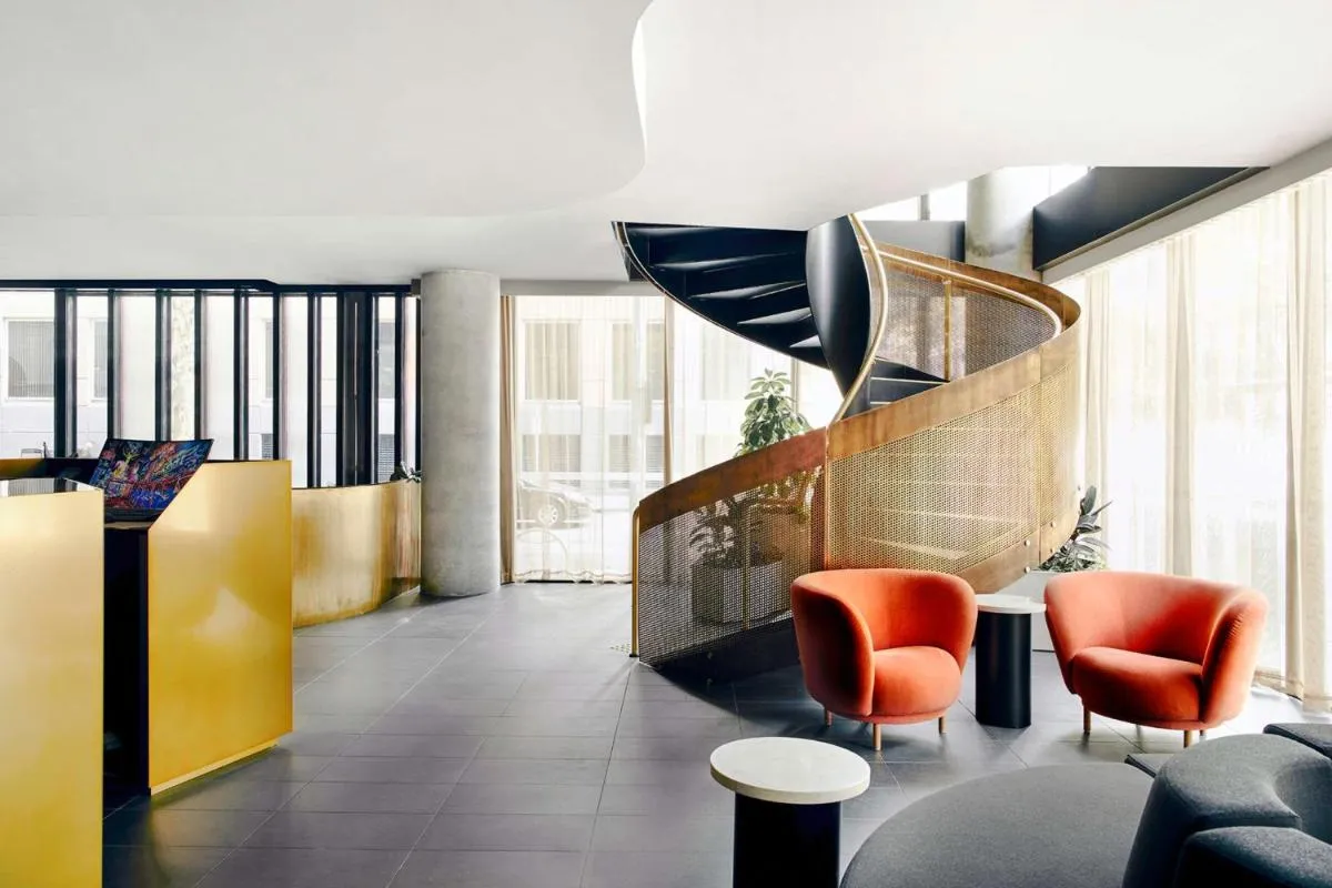 Quincy Hotel Melbourne — 5