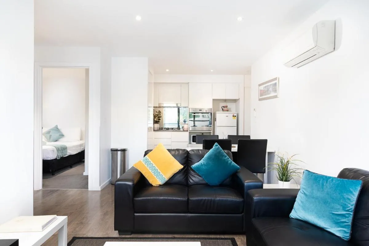 RNR Serviced Apartments North Melbourne — 3