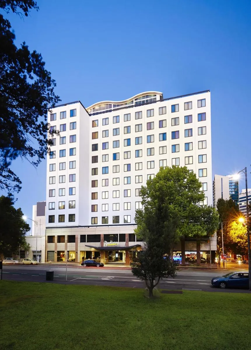 Radisson On Flagstaff Gardens Melbourne — 5