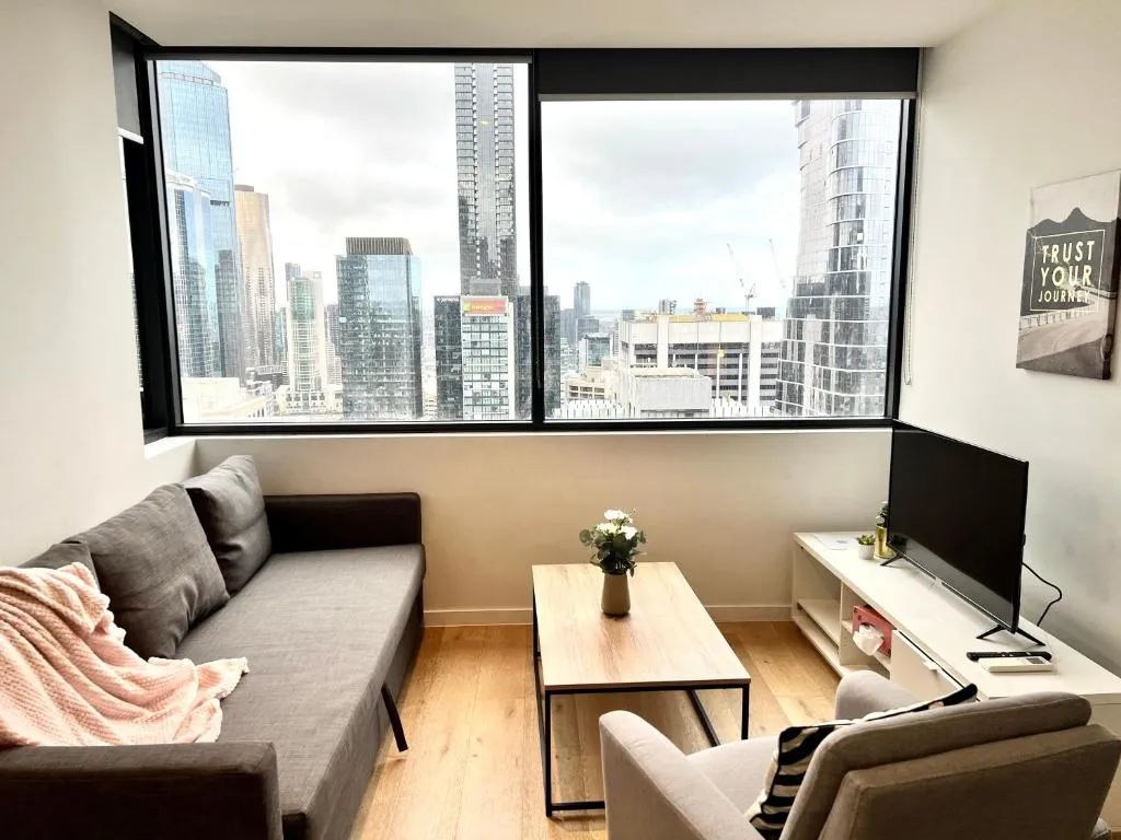 Readyset Apartments at Manhattan